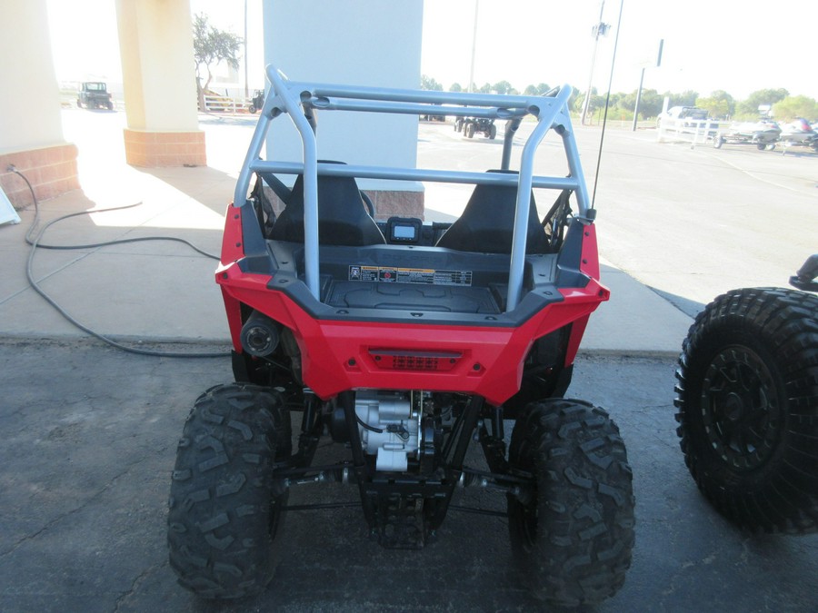 2026 POLARIS RZR 200 EFI