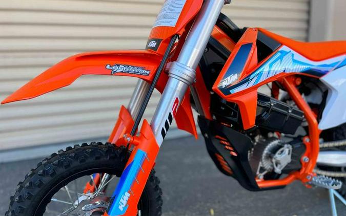 2024 KTM SX-E 3