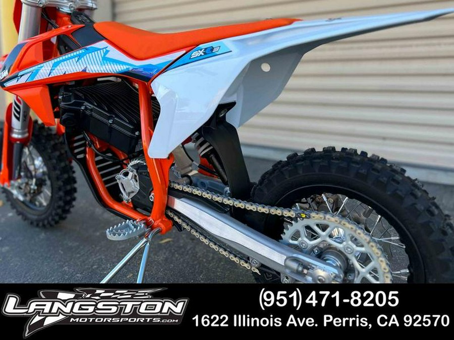 2024 KTM SX-E 3