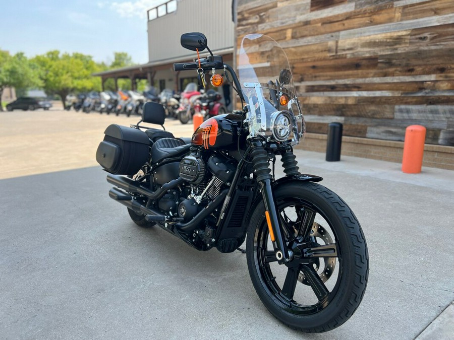 2023 Harley-Davidson® Street Bob® 114 Black