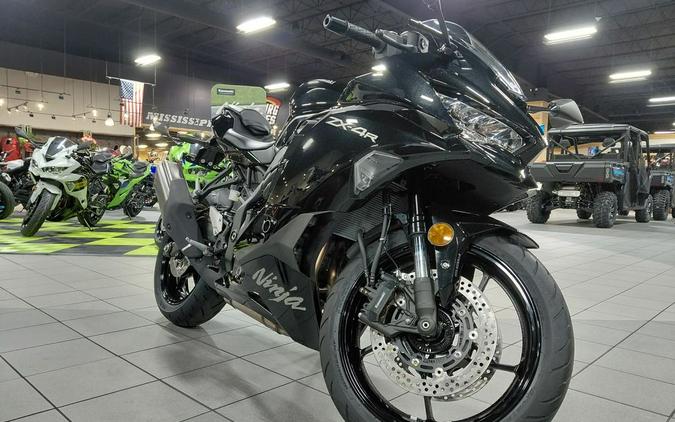 2026 Kawasaki Ninja® ZX™-4R ABS