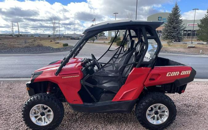 2016 Can-Am® Commander DPS 800R