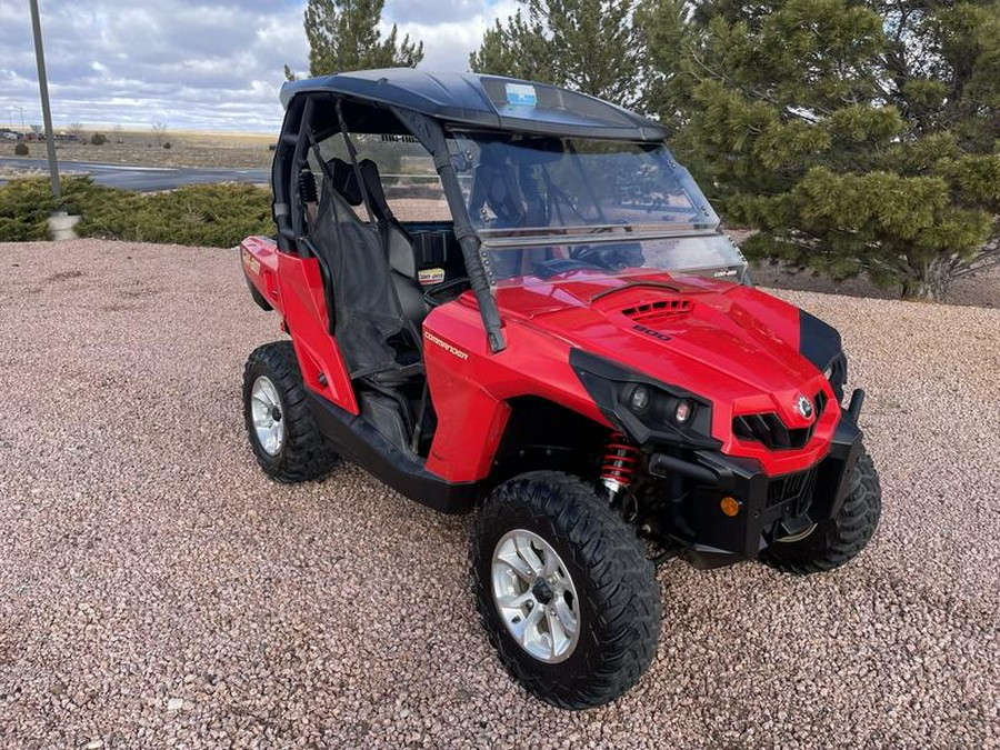 2016 Can-Am® Commander DPS 800R