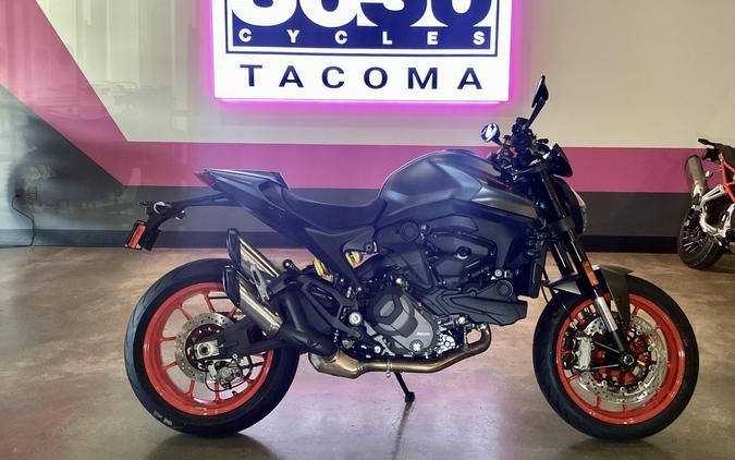 2026 Ducati Monster Plus