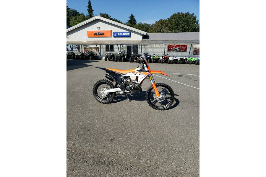 2023 KTM 300 XC