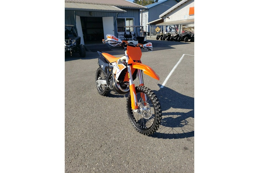 2023 KTM 300 XC