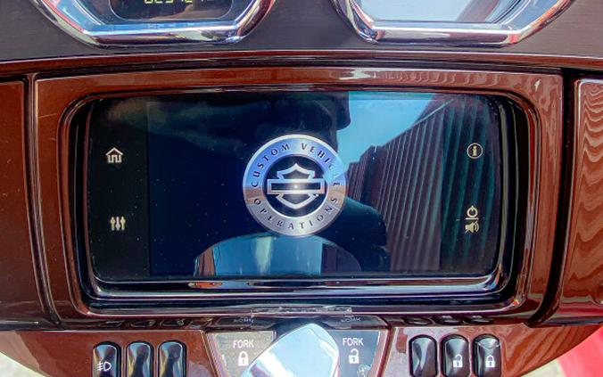2019 Harley-Davidson® CVO™ Limited FLHTKSE
