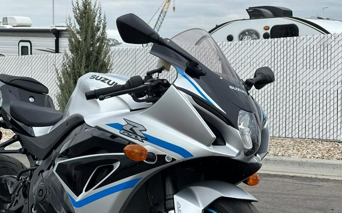 2025 Suzuki GSX-R1000