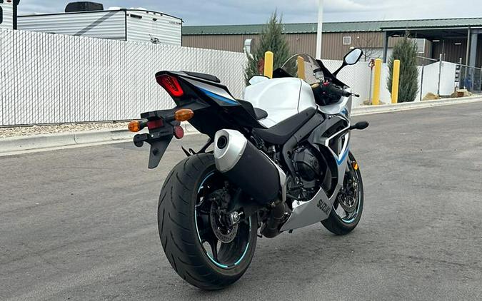 2025 Suzuki GSX-R1000
