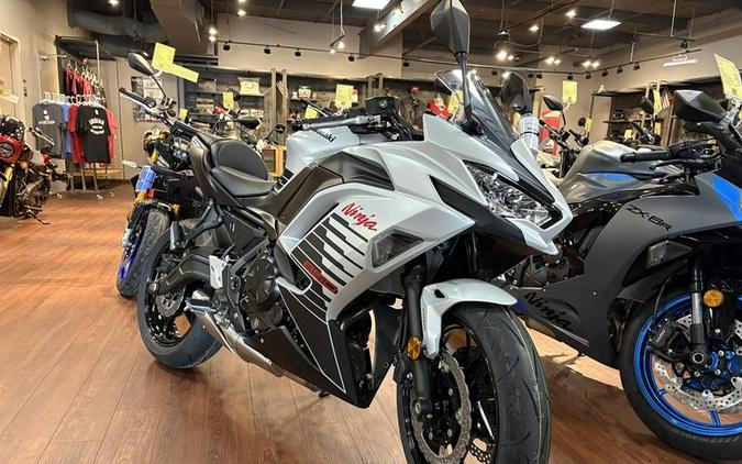 2026 Kawasaki Ninja® 650 ABS