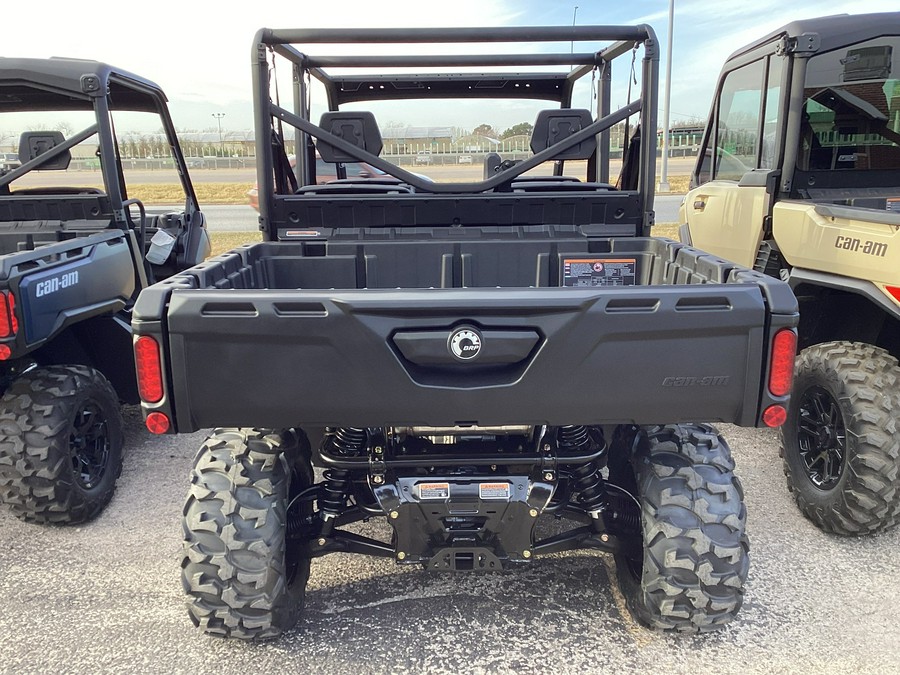 2026 Can-Am Defender MAX HD9