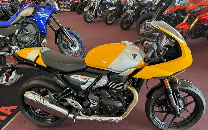 2026 Triumph Thruxton 400