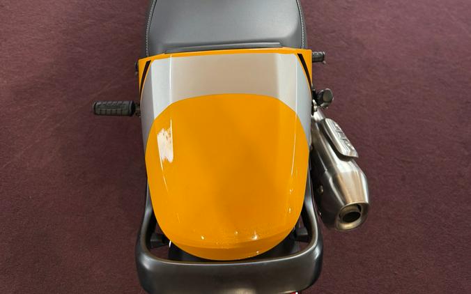 2026 Triumph Thruxton 400