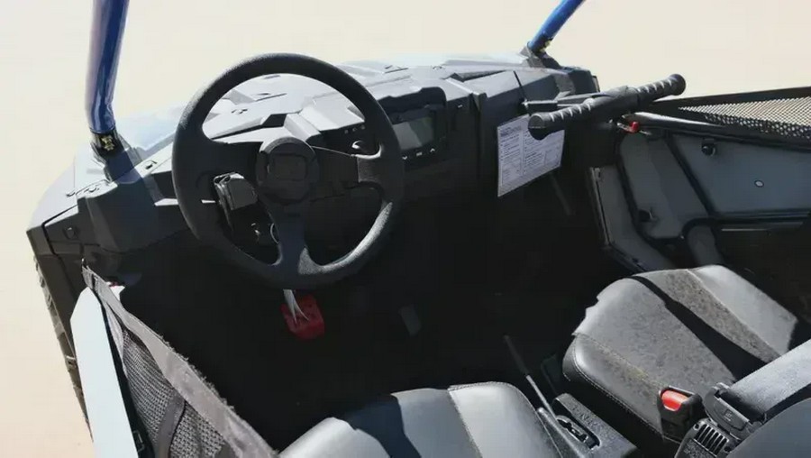 2026 POLARIS RZR 200 EFI