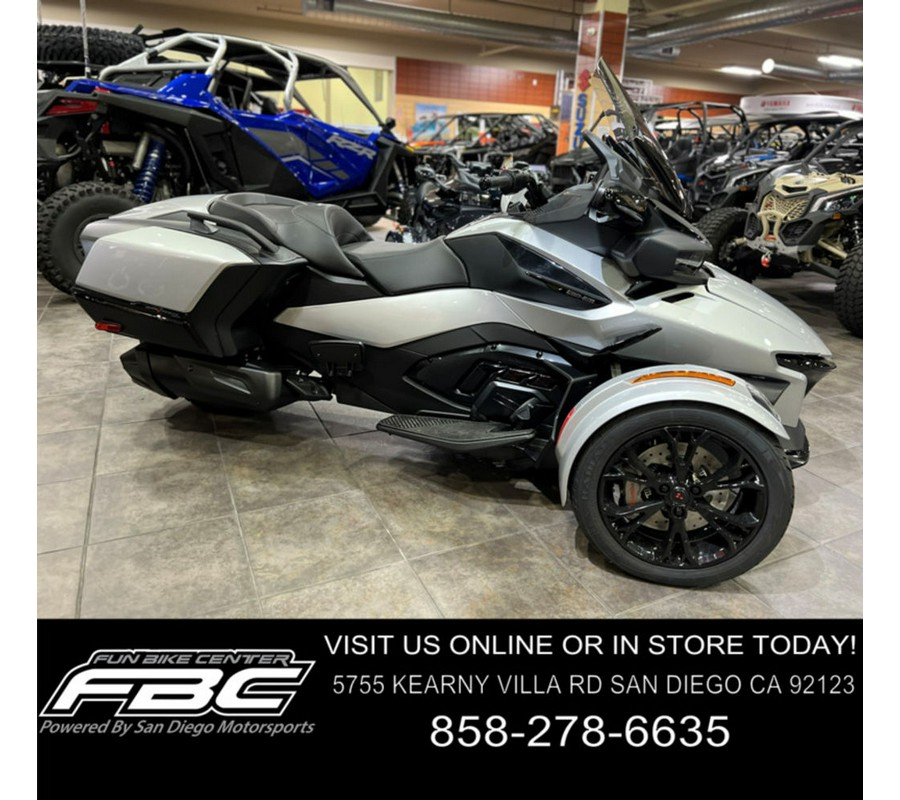 2023 Can-Am™ Spyder RT Base