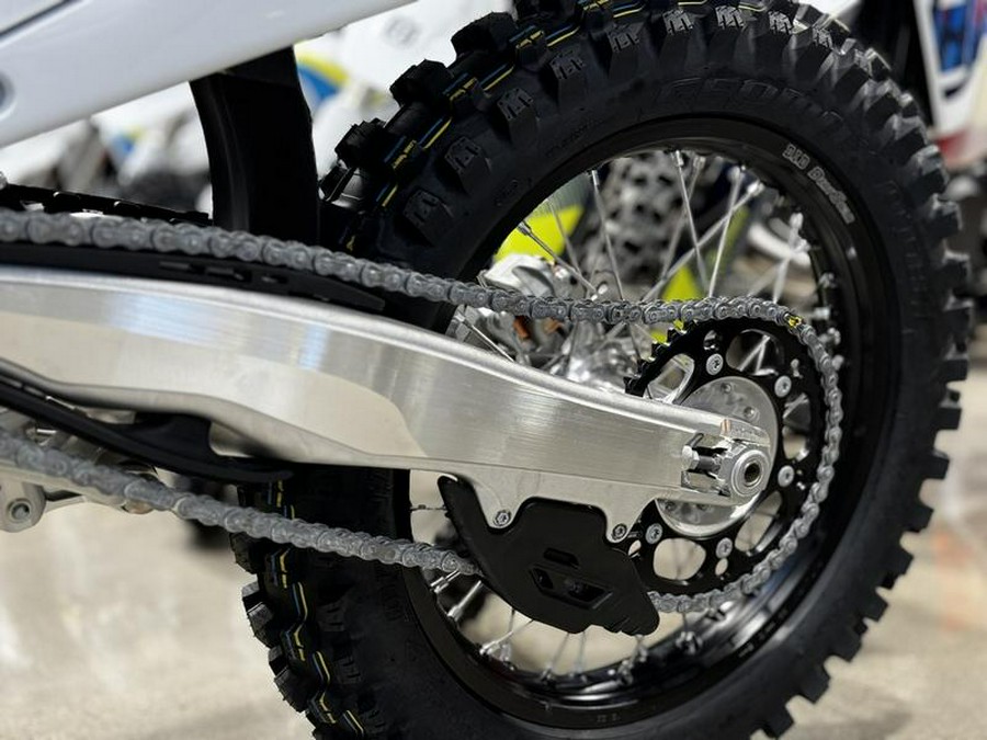 2025 Husqvarna® TE 300