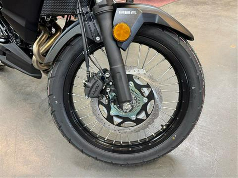 2025 Kawasaki Versys-X 300 ABS