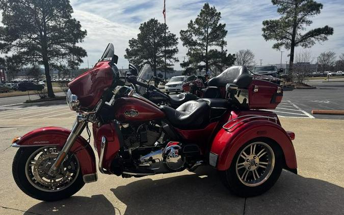 2013 Harley-Davidson® FLHTCUTG - Tri Glide® Ultra Classic®