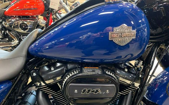 2023 Harley-Davidson® Road King® Special Bright Billiard Blue