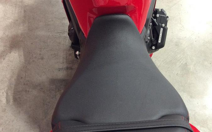 2026 Honda CBR650R E-Clutch