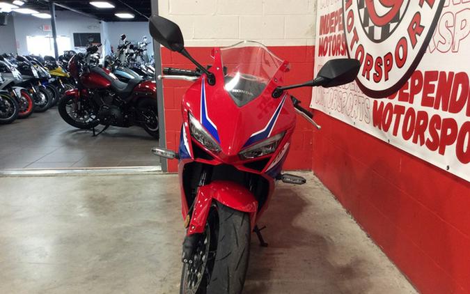 2026 Honda CBR650R E-Clutch