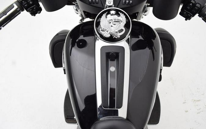 2017 Harley-Davidson® FLHTCUTG - Tri Glide® Ultra