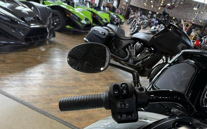 2026 Indian Motorcycle® Chieftain® PowerPlus Dark Horse® 112 Chalk with Black Metallic