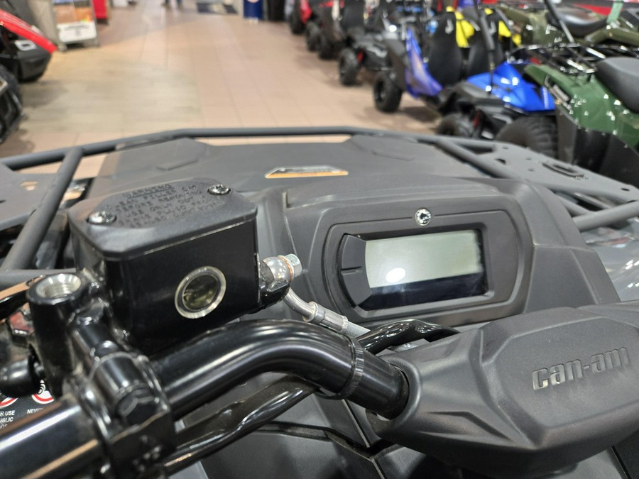 2025 CAN-AM OUTLANDER 700