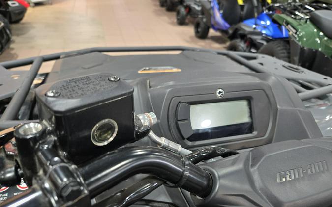 2025 CAN-AM OUTLANDER 700