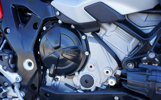 2021 BMW S 1000 XR Racing Red