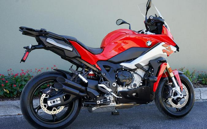 2021 BMW S 1000 XR Racing Red