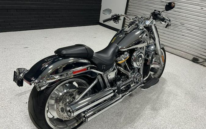 2025 Harley-Davidson Softail FLSTFI - Fat Boy Gray Ghost