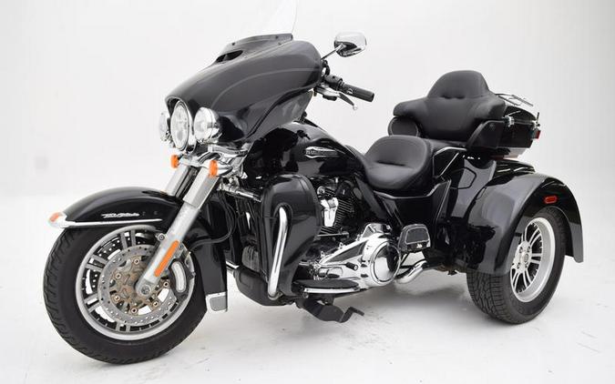 2018 Harley-Davidson® FLHTCUTG - Tri Glide® Ultra