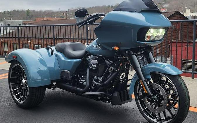 2023 Harley-Davidson Road Glide 3 Trike First Look [5 Fast Facts]