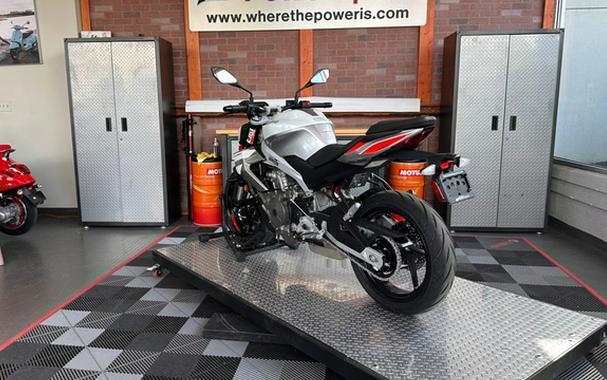 2026 Aprilia Tuono 457