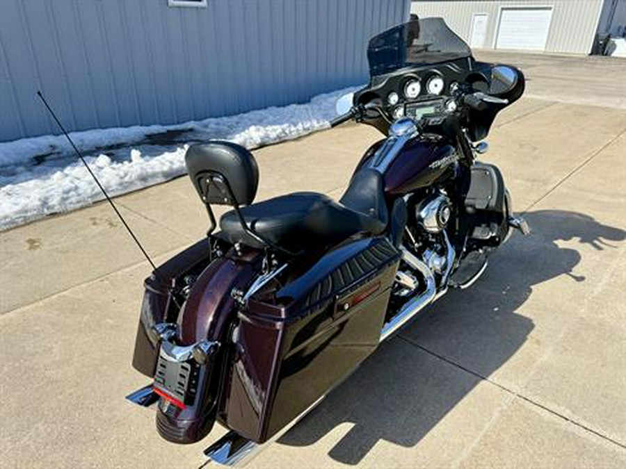2011 Harley-Davidson Street Glide®