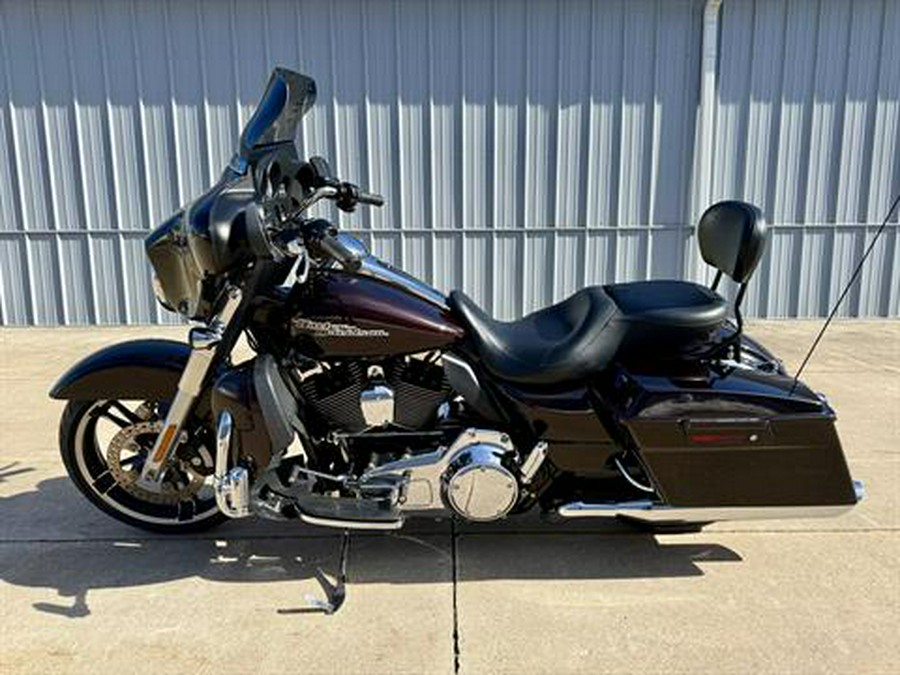 2011 Harley-Davidson Street Glide®