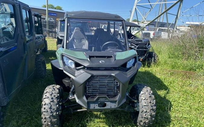 2024 Can-Am® Commander MAX DPS 700