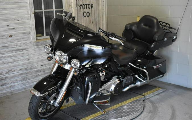 2019 Harley-Davidson® FLHTCU - Electra Glide® Ultra Classic®