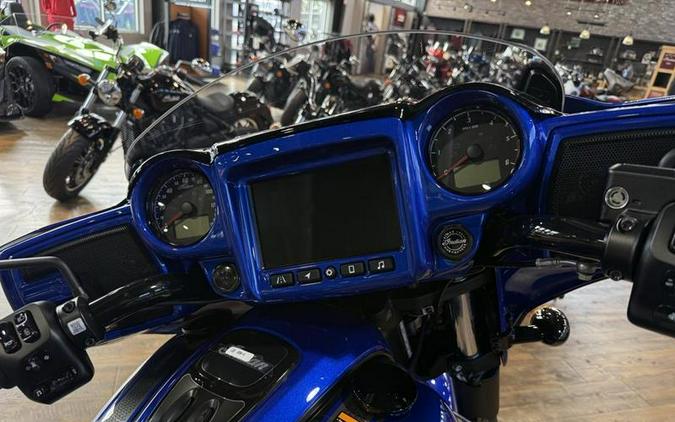 2026 Indian Motorcycle® Chieftain® Dark Horse® Deep Blue Metallic