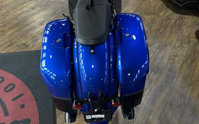 2026 Indian Motorcycle® Chieftain® Dark Horse® Deep Blue Metallic