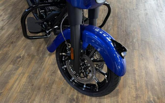 2026 Indian Motorcycle® Chieftain® Dark Horse® Deep Blue Metallic