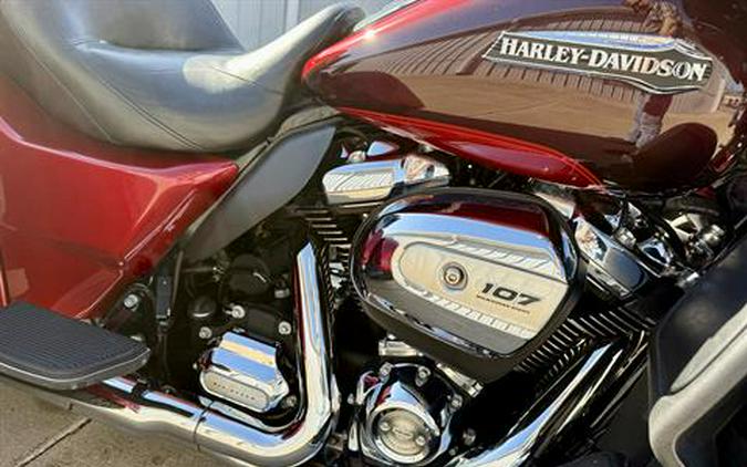 2018 Harley-Davidson Tri Glide® Ultra