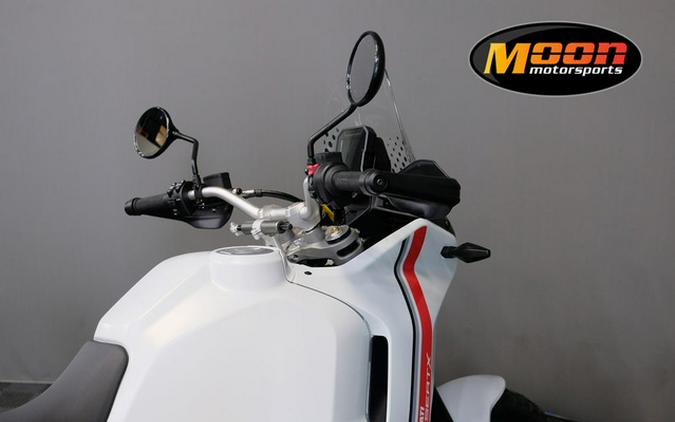 2023 Ducati DesertX Star White Silk