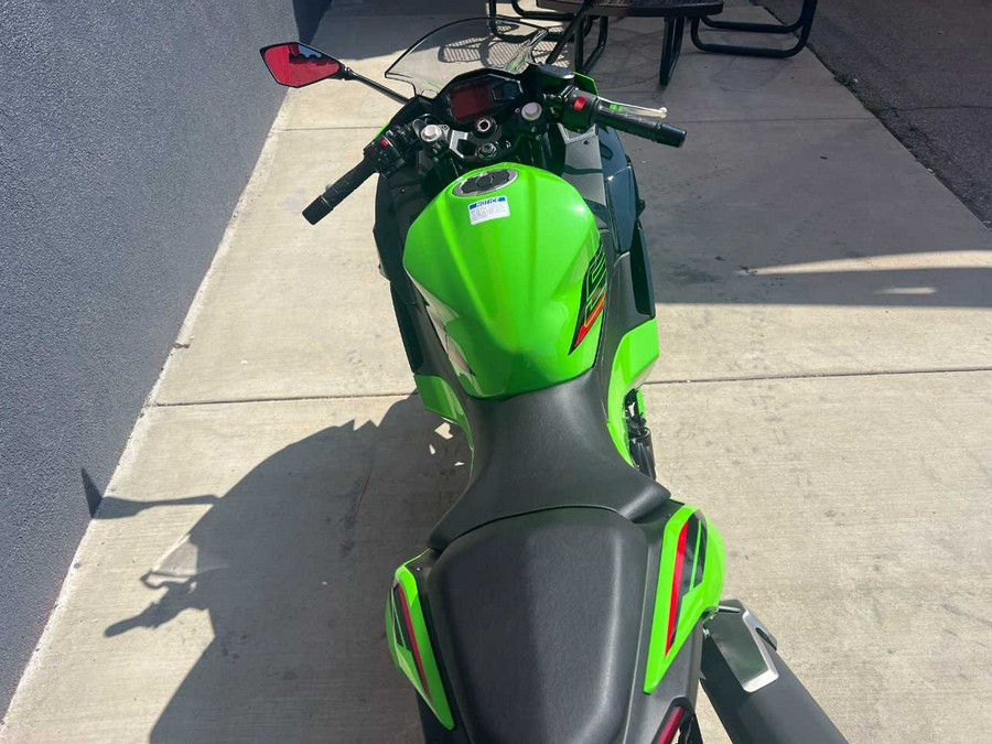 2024 KAWASAKI NINJA 500 KRT EDITION SE ABS