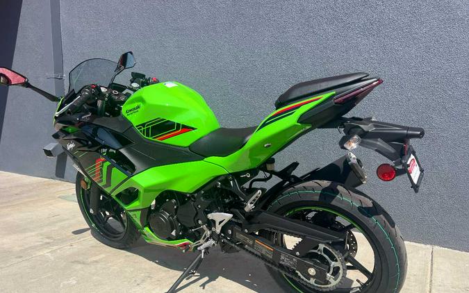 2024 KAWASAKI NINJA 500 KRT EDITION SE ABS