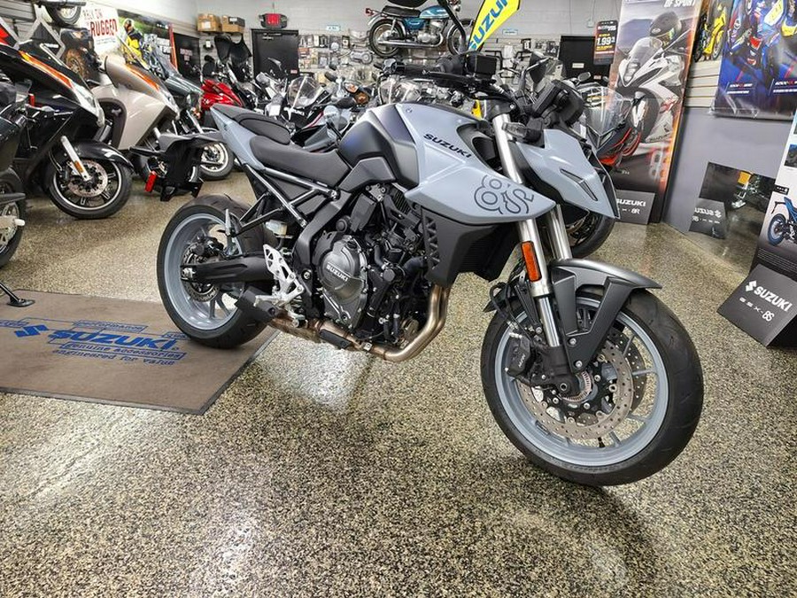 2024 Suzuki GSX-8S