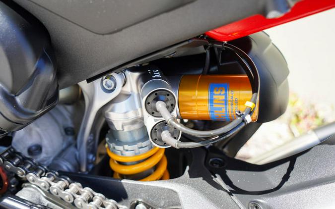 2023 Ducati Panigale V4 S Ducati Red