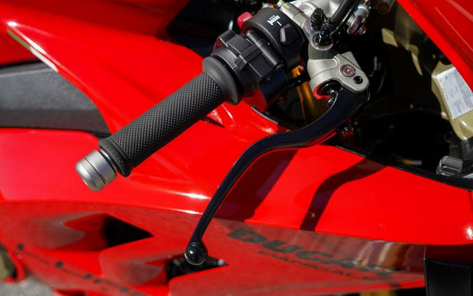 2023 Ducati Panigale V4 S Ducati Red