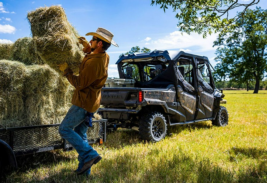2023 Honda Pioneer 1000-6 Crew Deluxe
